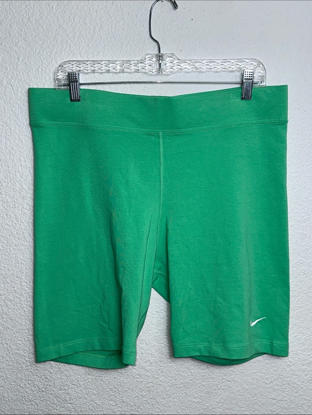 Nike Green Biker Shorts Pull On Stretchy Activewear Womens Plus Size 1X